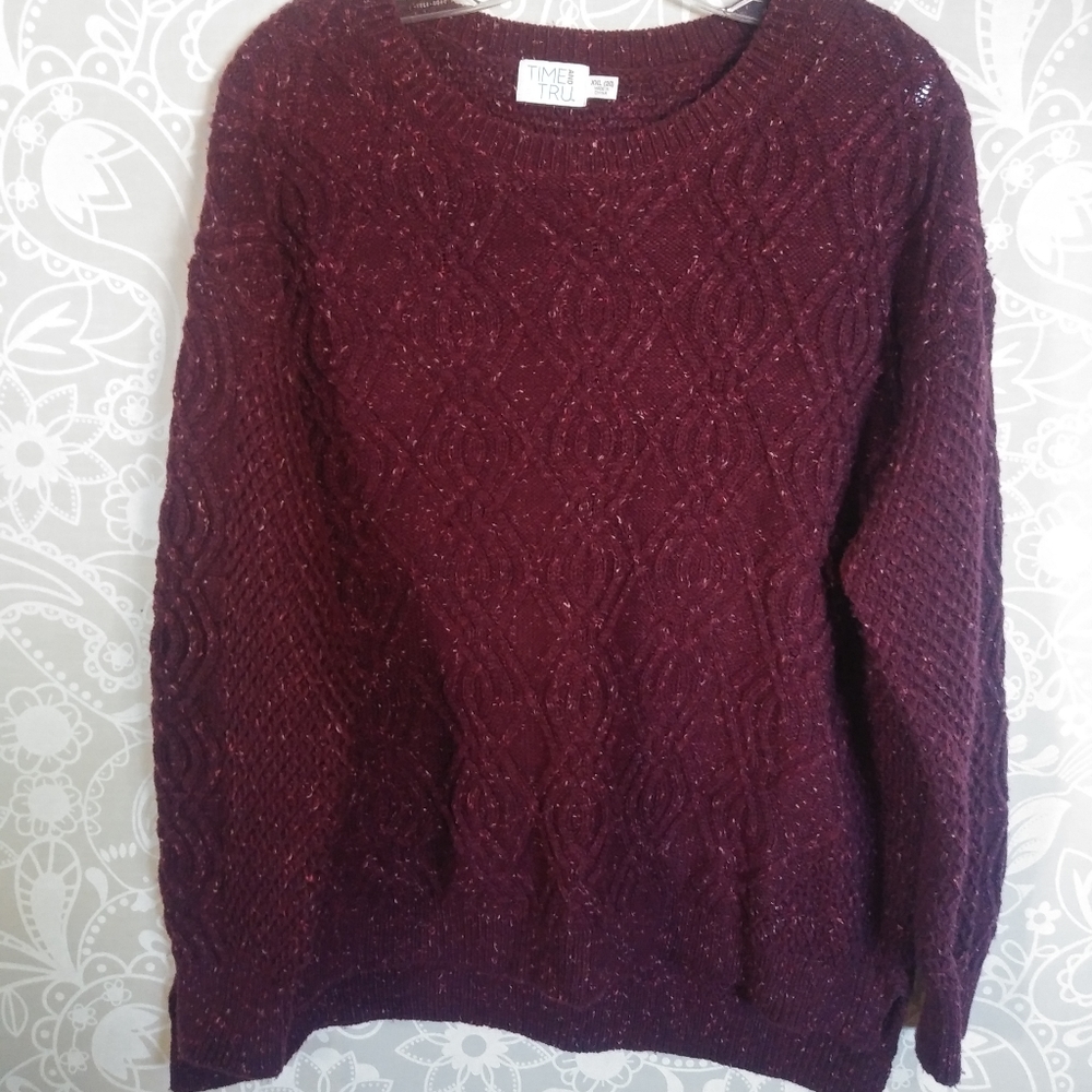 TIME and TRUE  Sweater Burgendy